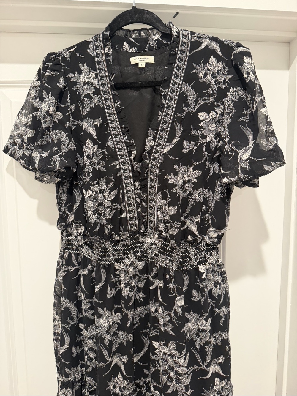 Max Studio Maxi Dress Women Black Floral Ruffle Tiered Smocked Waist- Size L - Picture 8 of 9